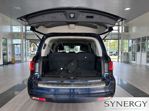 Used 2023 INFINITI QX80 Premium Select w/ Cargo Package RWD image 7