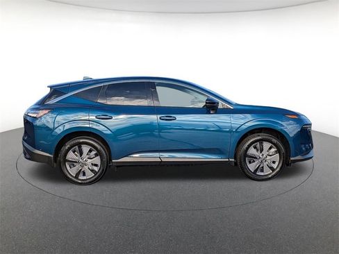 Used 2025 Nissan Murano SL image 4