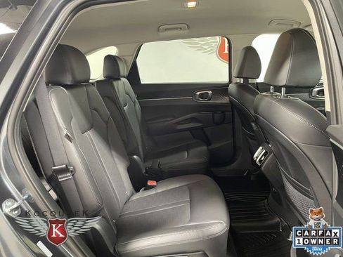 Used 2025 Kia Sorento EX FWD image 22