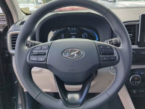 New 2026 Hyundai Venue SEL FWD image 23