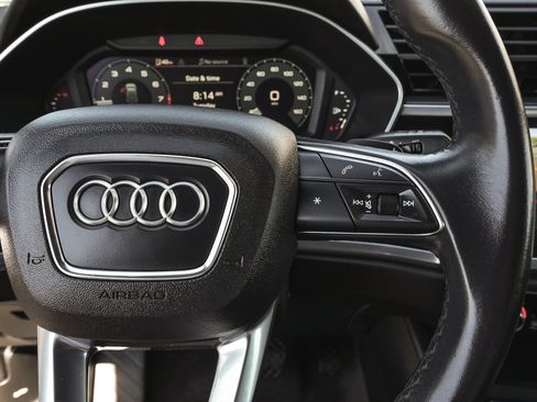 Used 2023 Audi Q3 2.0T Premium Plus w/ Premium Plus Package AWD/4WD image 17