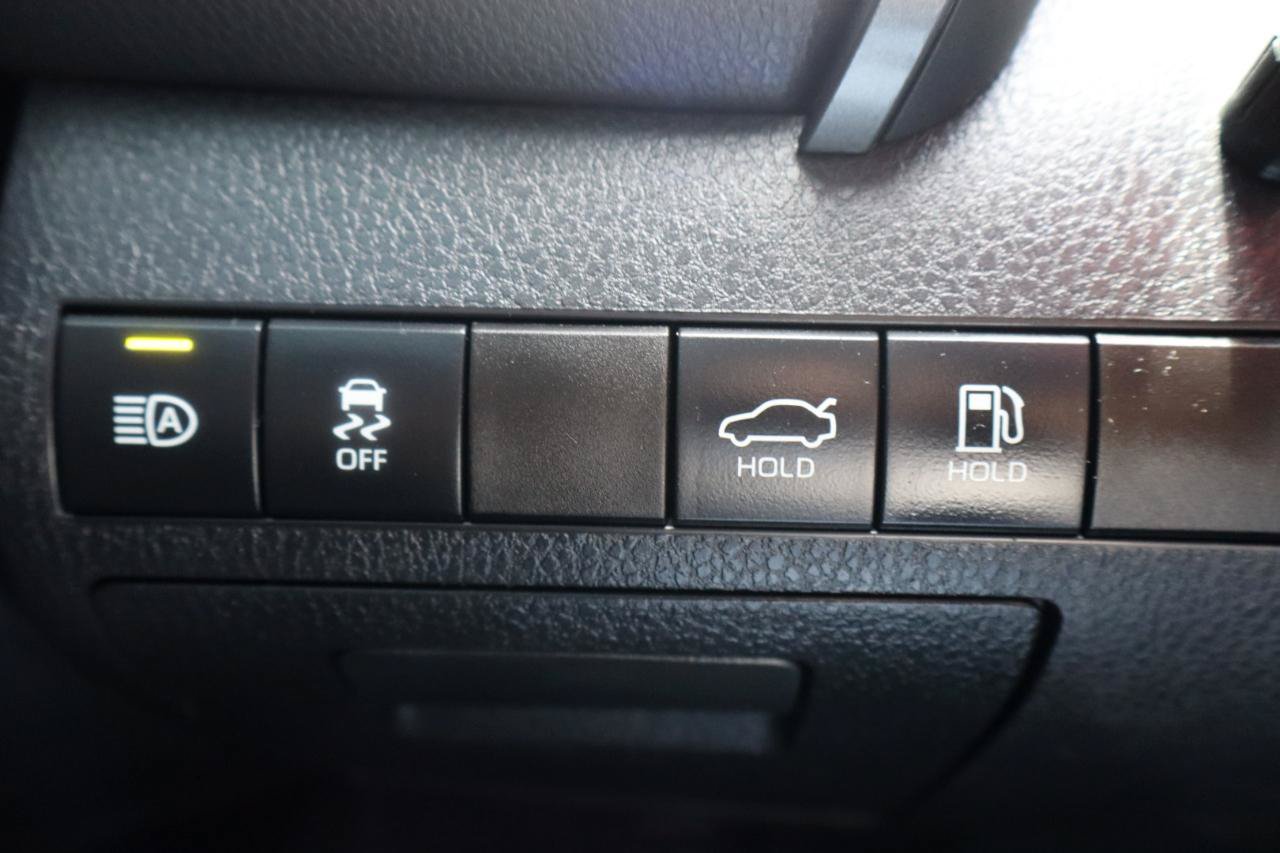 Used 2021 Toyota Camry XSE FWD image 26