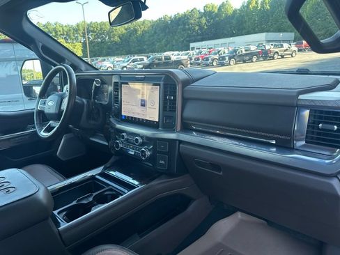 Used 2025 Ford F350 King Ranch w/ Tremor Off-Road Package AWD/4WD image 19