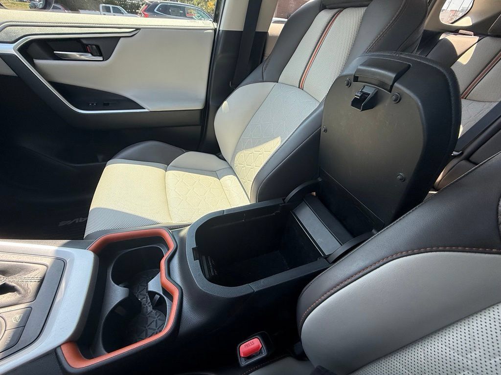 Used 2019 Toyota RAV4 Adventure w/ Cold Weather Package AWD/4WD image 25