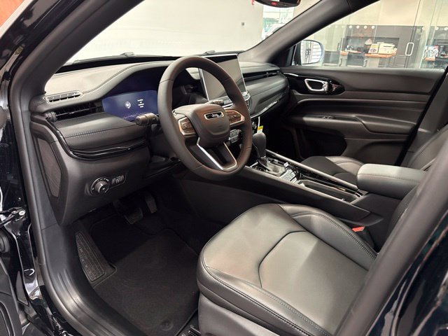New 2026 Jeep Compass Limited w/ Sun, Sound & Navigation Group AWD/4WD image 29