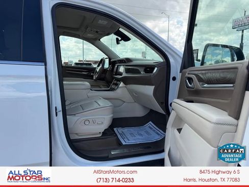 Used 2021 GMC Yukon Denali w/ Denali Premium Package AWD/4WD image 15