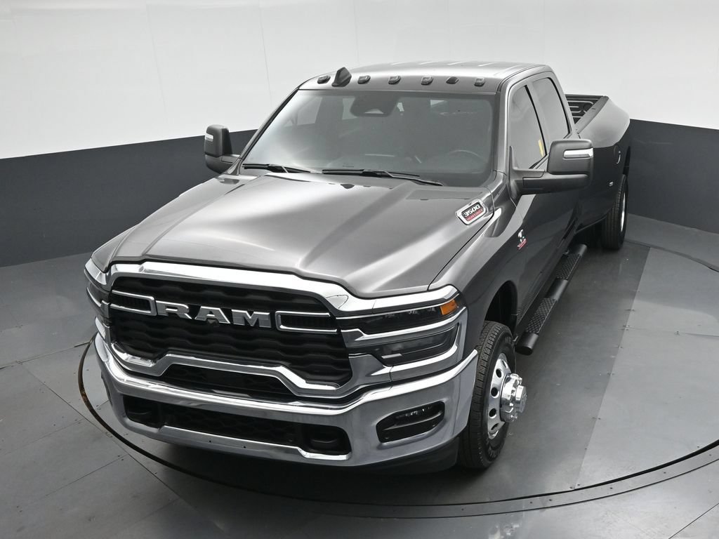 Used 2025 RAM 3500 Tradesman AWD/4WD image 63