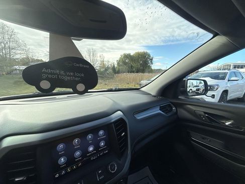 Certified 2023 GMC Acadia AT4 w/ Preferred Package image 11