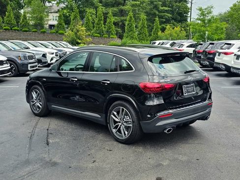 New 2026 Mercedes-Benz GLA 35 AMG 4MATIC image 11