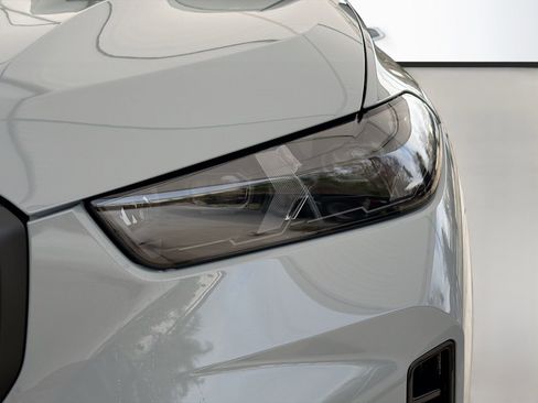 New 2026 BMW X5 xDrive50e w/ M Sport Package image 10