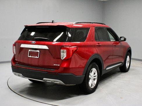 Certified 2023 Ford Explorer XLT w/ Equipment Group 202A AWD/4WD image 11