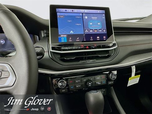 New 2026 Jeep Compass Trailhawk image 29