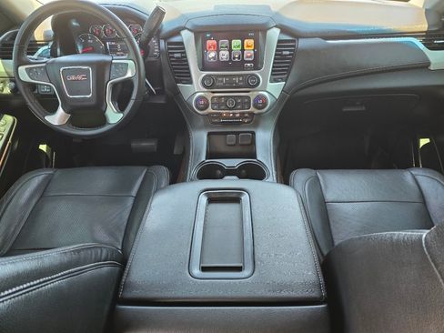 Used 2017 GMC Yukon SLE w/ SLE Value Package AWD/4WD image 26