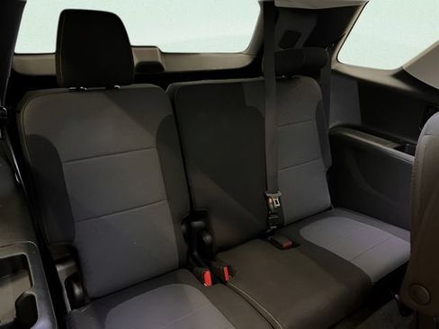 Used 2018 Chevrolet Traverse LT AWD/4WD image 32