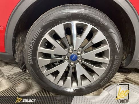 Used 2020 Ford Escape Titanium AWD/4WD image 24