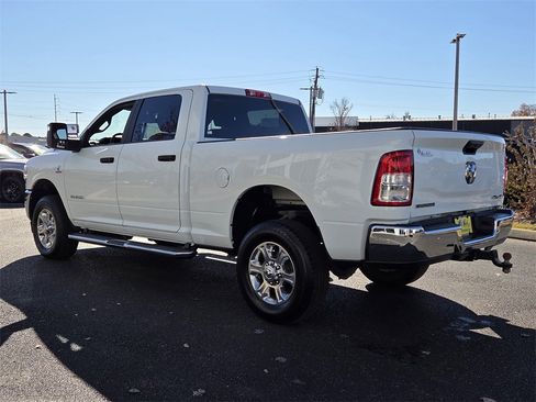 Used 2024 RAM 2500 Big Horn image 6