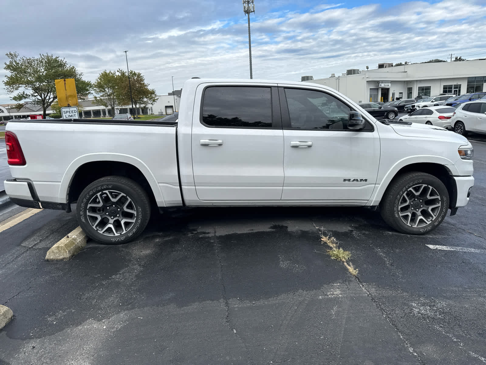 Used 2025 RAM 1500 Laramie w/ Sport Appearance Package AWD/4WD image 7