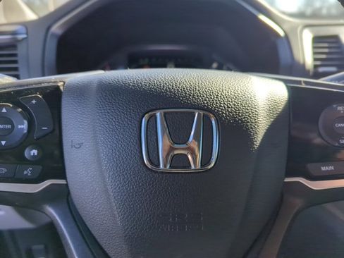 Used 2019 Honda Odyssey EX-L image 19