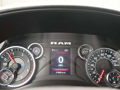 Used 2024 RAM 3500 Tradesman w/ Chrome Appearance Group image 12