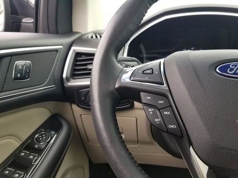 Used 2017 Ford Edge Titanium w/ Equipment Group 302A image 26