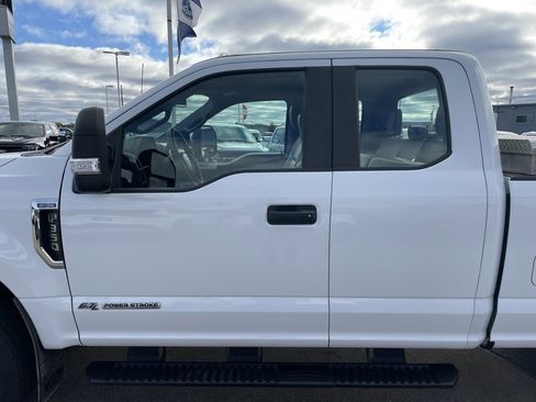 Used 2022 Ford F350 XL w/ STX Appearance Package image 29