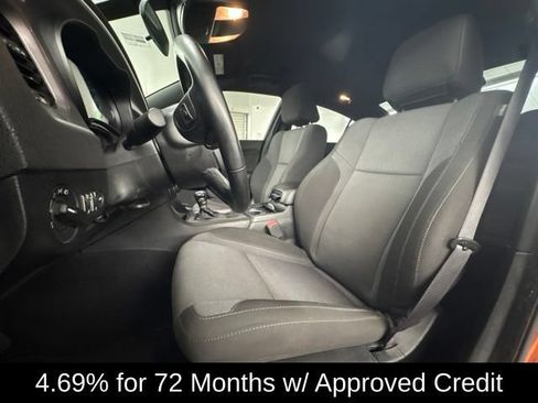 Used 2021 Dodge Charger SXT w/ Blacktop Package RWD image 15
