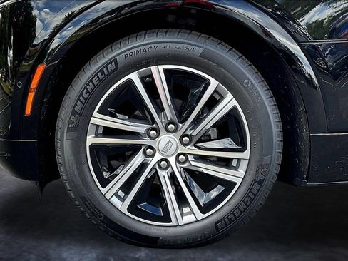 Certified 2024 Cadillac Lyriq Luxury AWD/4WD image 34