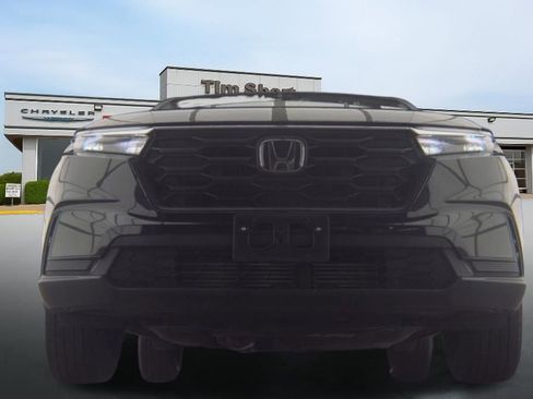 Used 2025 Honda CR-V LX image 2