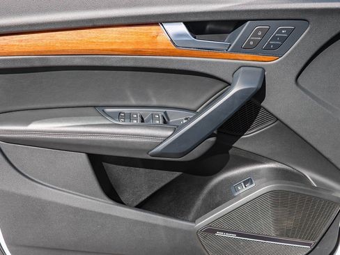 Used 2023 Audi Q5 2.0T Premium Plus image 21