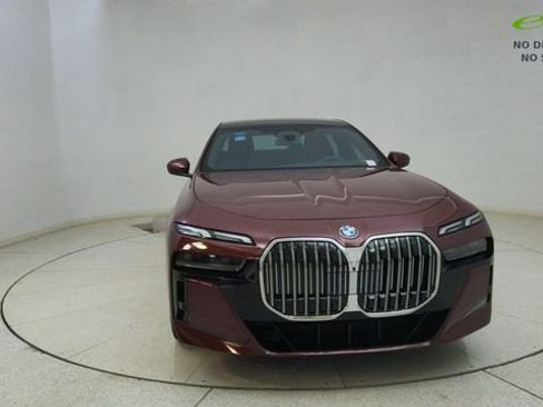 Used 2026 BMW 740i RWD image 65