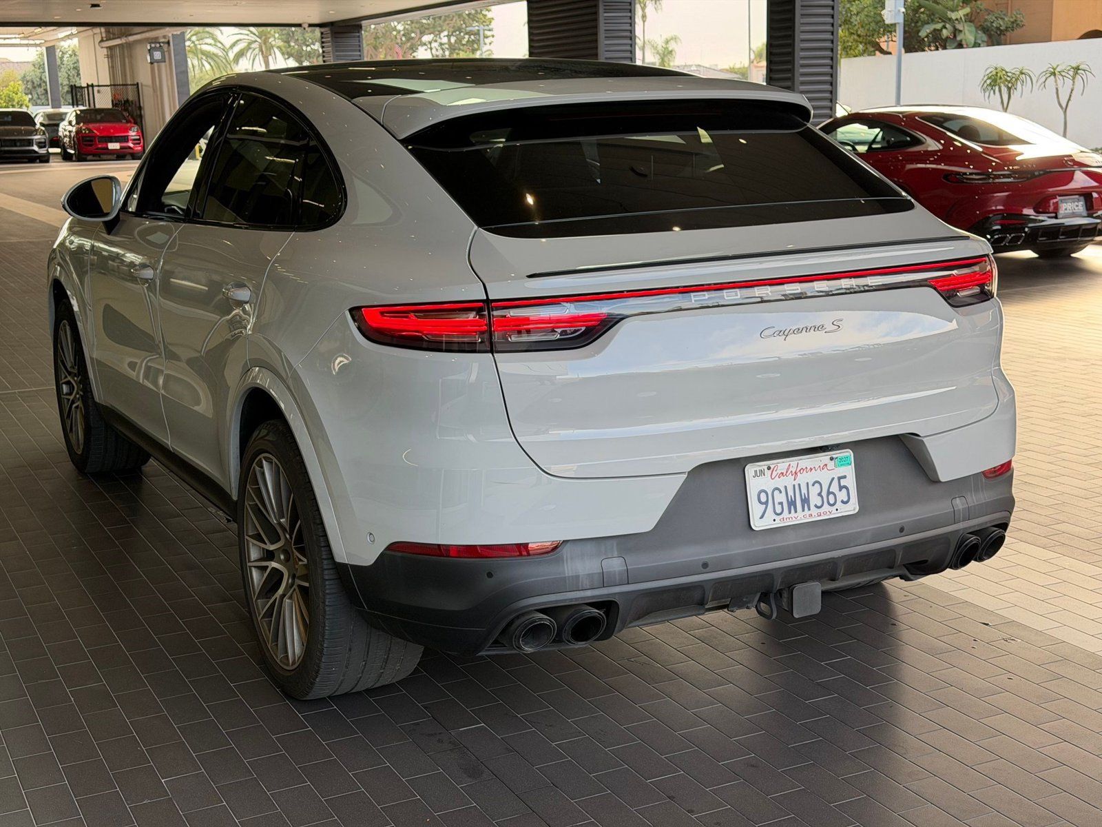 Certified 2023 Porsche Cayenne S AWD/4WD image 2