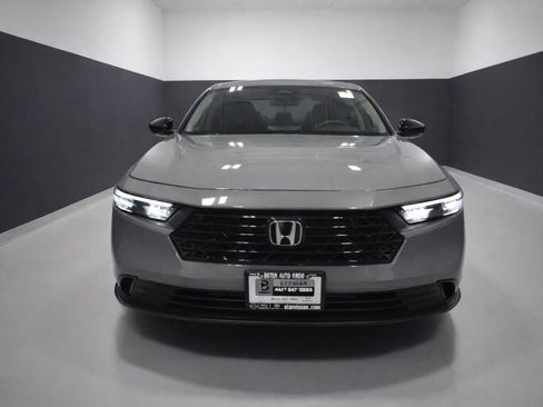 Used 2025 Honda Accord SE image 6