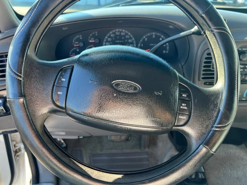 Used 1998 Ford F150 4x4 SuperCab image 24