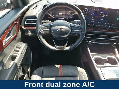 Used 2026 Chevrolet Traverse RS AWD/4WD image 4