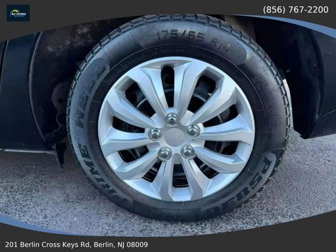 Used 2007 Toyota Yaris Sedan image 23