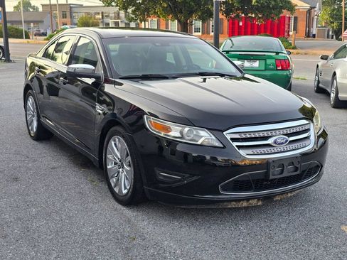 Used 2012 Ford Taurus Limited FWD image 3