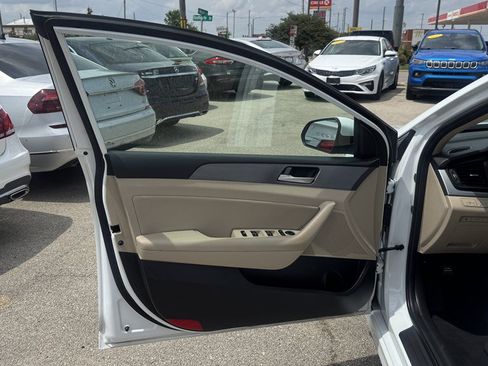 Used 2018 Hyundai Sonata SEL FWD image 14