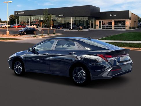 New 2026 Hyundai Elantra Sport FWD image 4