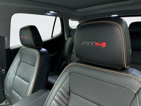 Used 2023 GMC Terrain AT4 w/ Tech Package image 13