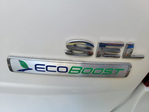 Used 2013 Ford Edge SEL image 16