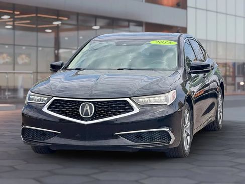 Used 2018 Acura TLX FWD image 3