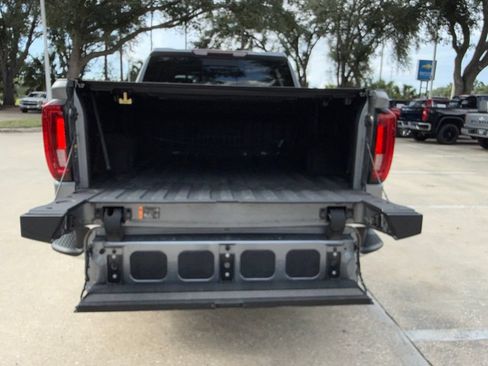 Used 2020 GMC Sierra 1500 SLT w/ SLT Premium Plus Package RWD image 23