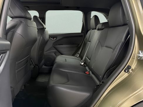 New 2025 Subaru Forester Limited w/ Popular Package image 18