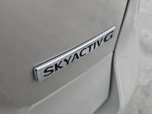 Used 2025 MAZDA CX-5 AWD 2.5 S w/ Preferred Package image 18