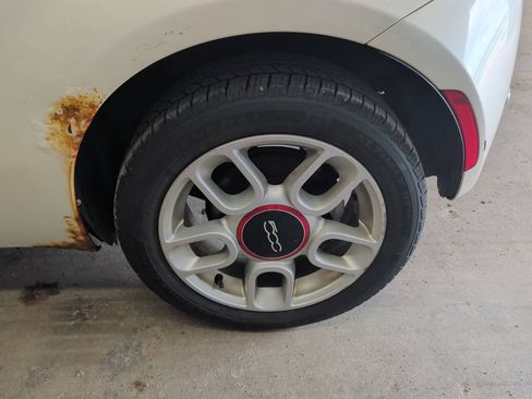 Used 2012 FIAT 500 Pop FWD image 10