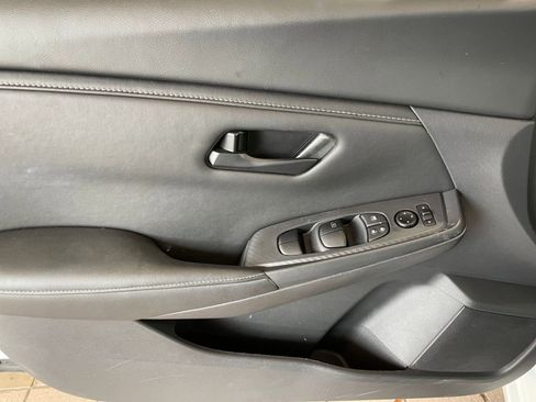 Used 2025 Nissan Sentra S image 20