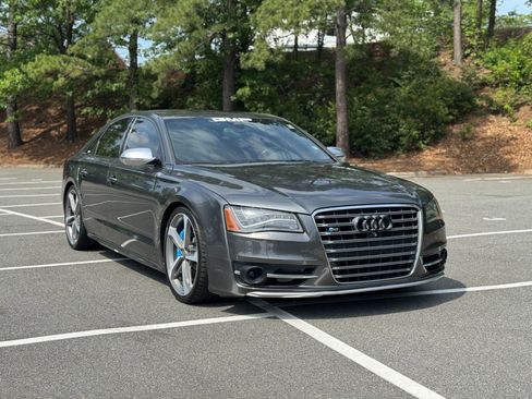 Used 2014 Audi S8 AWD/4WD image 16