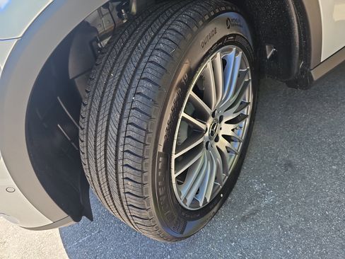 New 2026 Mercedes-Benz GLC 300 4MATIC image 34