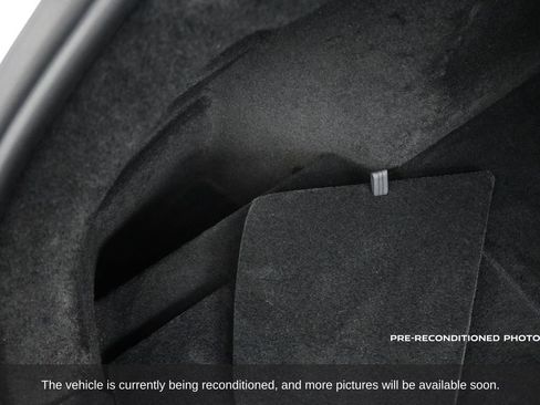 Used 2022 Tesla Model S image 36