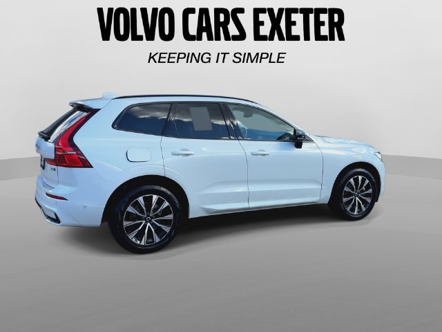 Certified 2024 Volvo XC60 B5 Plus w/ Protection Package Premier AWD/4WD image 11